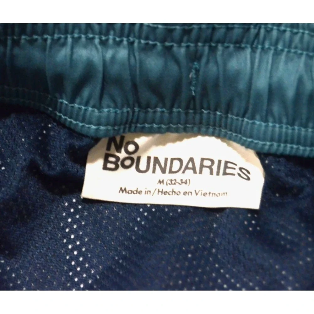 NWT No Boundaries Men's Size M (32-34) Swim Shorts Blue/Green Gradient Effect